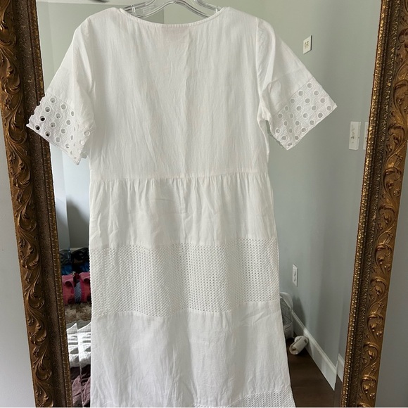 Rungolee Eyelet Classic White Midi Dress - Picture 5 of 6